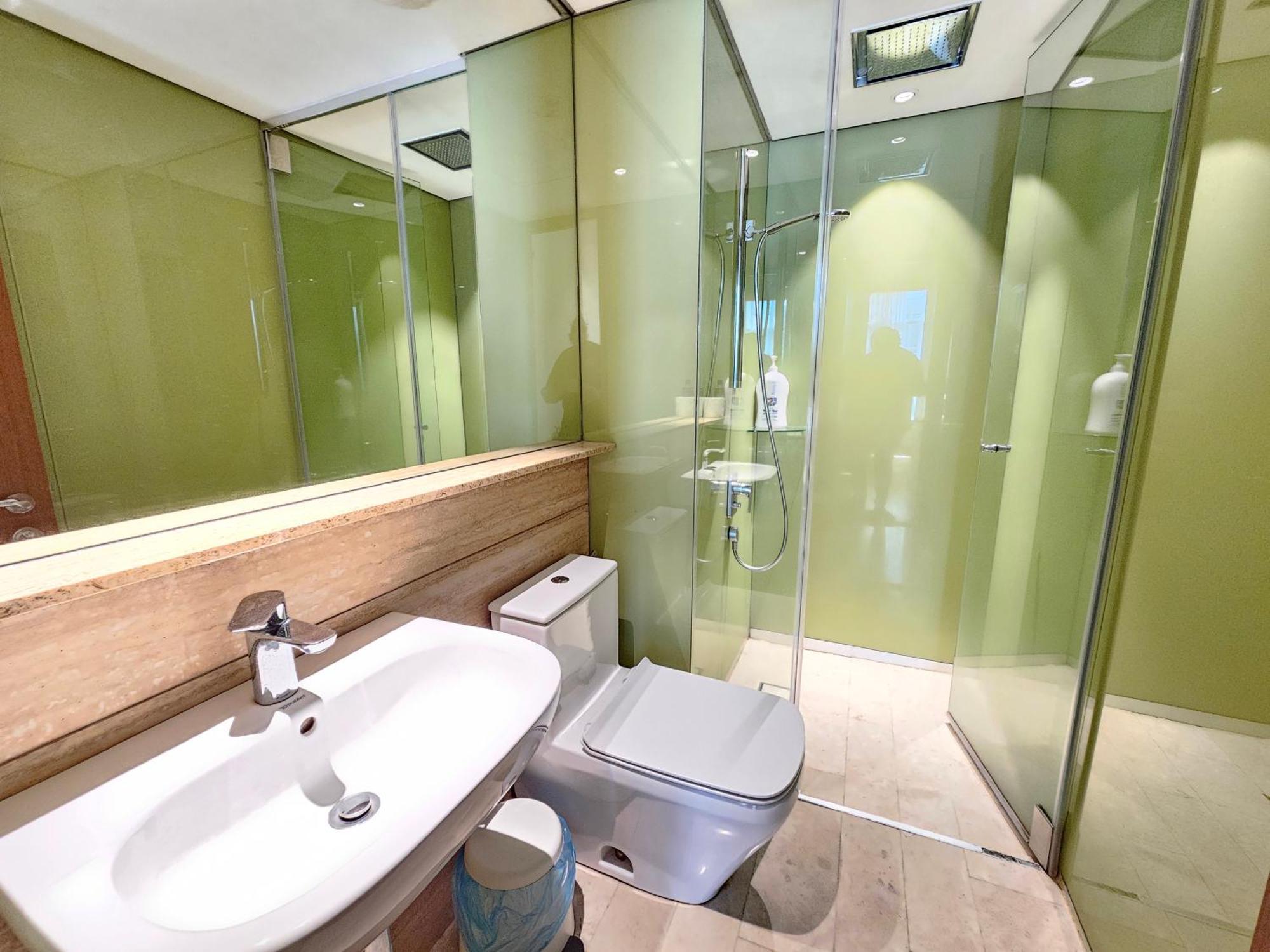 Sky Suites Klcc By Staylar Куала Лумпур Екстериор снимка