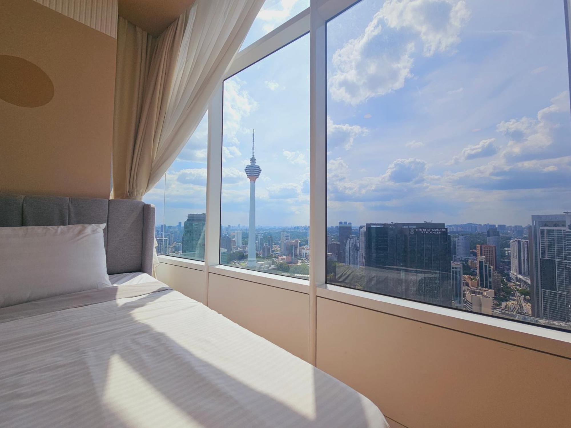 Sky Suites Klcc By Staylar Куала Лумпур Екстериор снимка