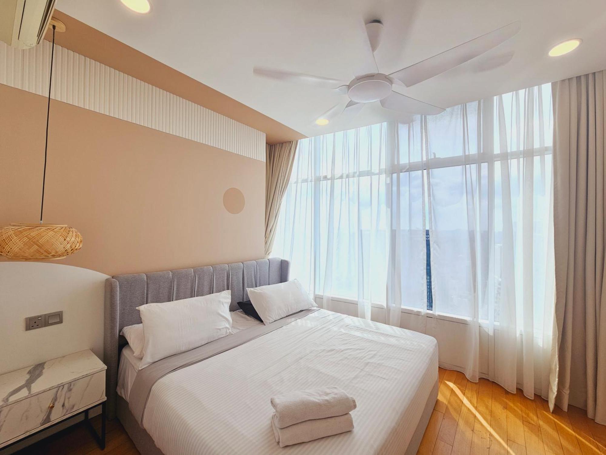 Sky Suites Klcc By Staylar Куала Лумпур Екстериор снимка